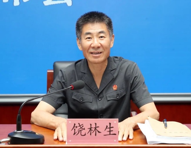 立案庭庭长饶林生介绍案例