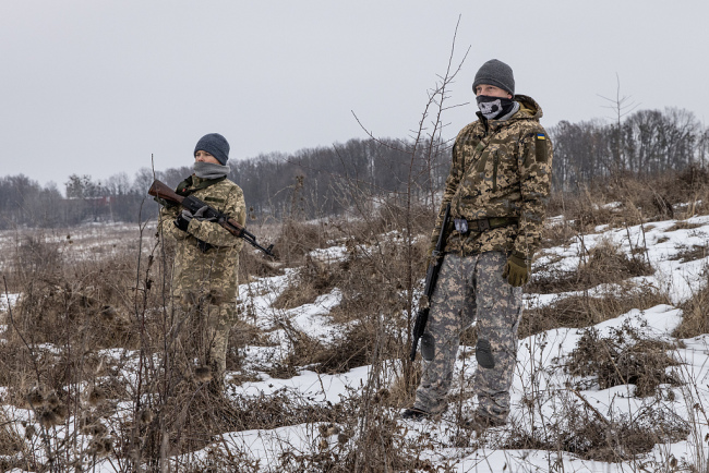 加拿大向乌克兰提供致命武器和弹药价值超3500万元