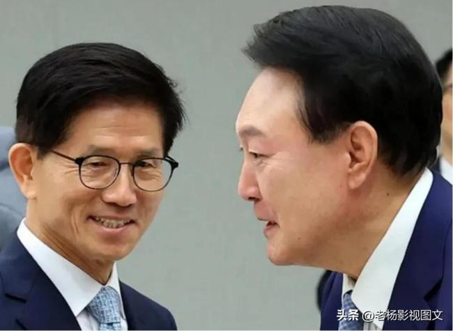 大V：民调显示韩国大选大局已定 李在明优势明显