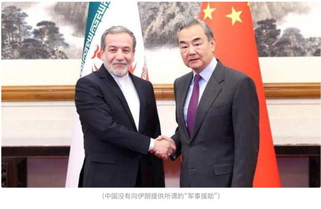 伊朗防长登上中国052D舰参观 传递军事合作新信号