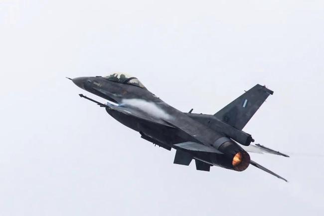 乌克兰空军又一F-16战机坠毁 飞行员阵亡