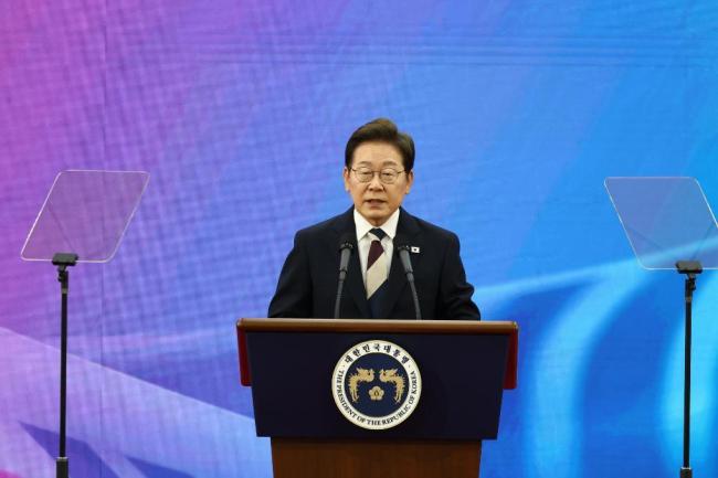 Lee Jae-Ming的管理第一个月为65％，公众认可了政府