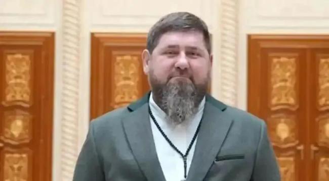 为何卡德罗夫溺水有人怀疑俄 背后隐情引猜测