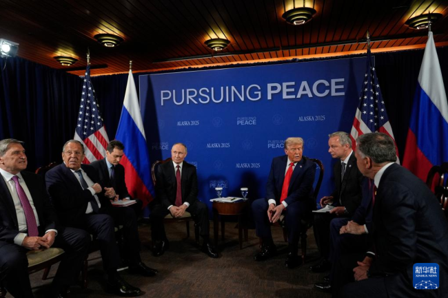 泽连斯基赴美能否得到白宫支持 停火条件成焦点