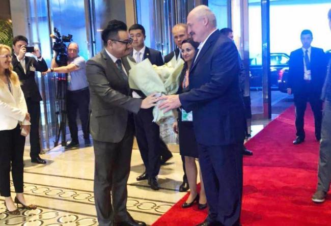 卢卡申科带土豆访华的深意 农业合作新契机