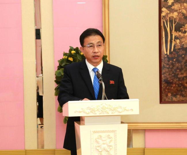 朝方举行宴会欢迎中国上海艺术团 共叙中朝友谊新篇章