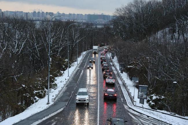 特朗普称将在白宫会见泽连斯基 讨论提供“战斧”导弹问题