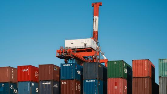 商务部回应美裁定“关税”违法 敦促美方取消单边关税措施