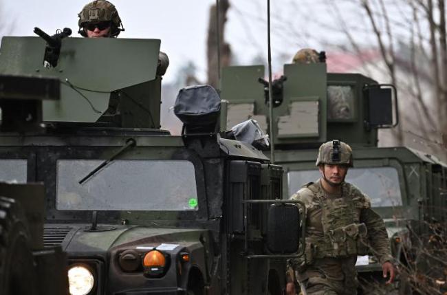 美国精锐伞兵部队可能被投入地面战 中东部署猜测升温