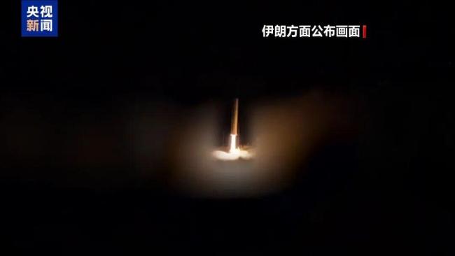 美军对伊石油出口枢纽猛烈空袭 特朗普宣布行动成果