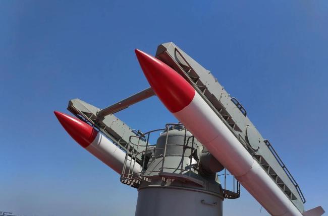 日本叫嚣击沉中国航母 政治炒作与现实差距