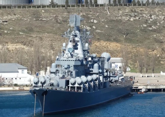 是谁摧毁了“莫斯科”号巡洋舰？