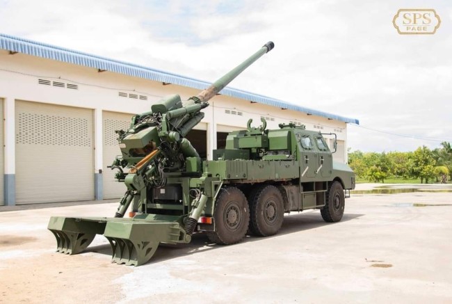 柬埔寨采购的中国产自行火炮 远程火箭炮到货