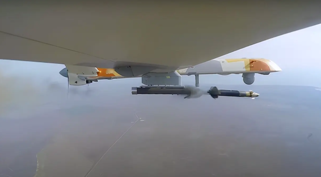 俄罗斯虽然研制了“猎户座”察打一体无人机，但数量非常少。