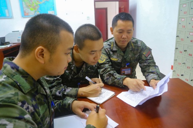 武警福建总队新兵二大队 组织“献礼二十大，筑梦新征程”主题演讲比赛