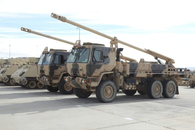 美军假想敌部队装备了模拟卡车炮