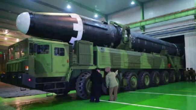 朝鲜宣布发射火星15导弹 韩国防部:射程覆盖华盛顿