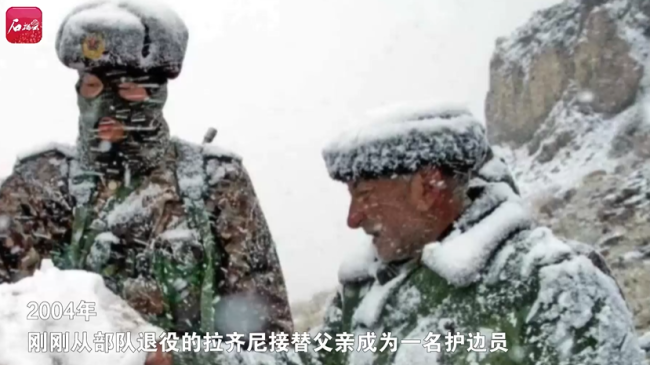 白人穿中国军装驻守边疆？因为他是纯正的中国人