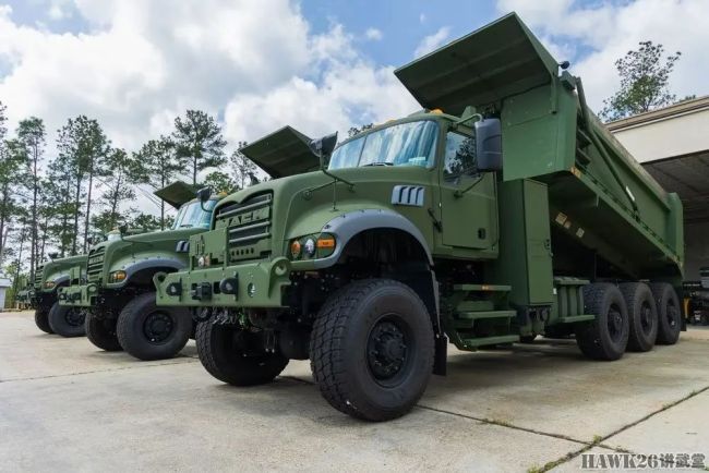美军追加采购135辆M917A3重型自卸卡车 马克防务公司锁定大合同