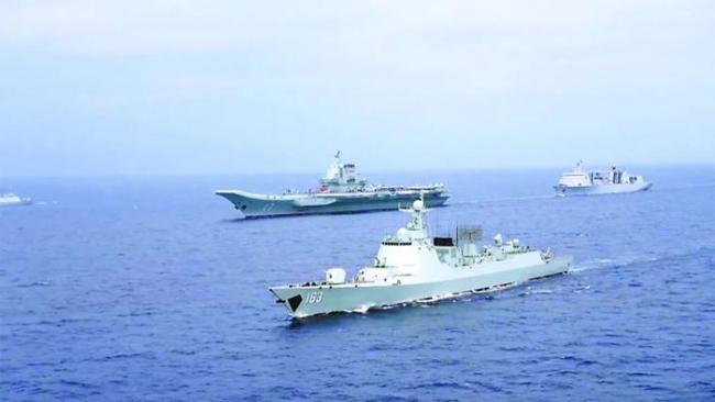 台媒惊叹：“这是解放军航母距离台湾最近的一次” 这次山东舰从台湾最南端的鹅銮鼻约60海里朝东航行