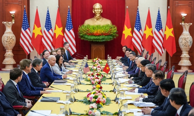 美越关系升至最高级学者越南不会成为美国遏制中国的帮手