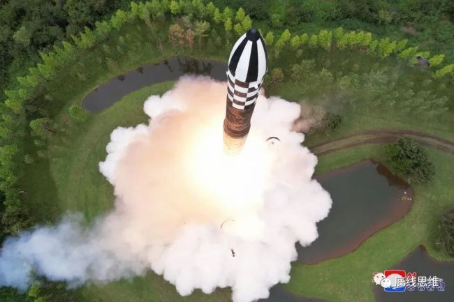 当地时间7月12日，朝鲜导弹总局进行了朝鲜战略武装力量核心武器系统——新型洲际弹道导弹“火星炮-18”试射。