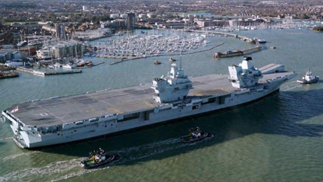 英军被曝想出售一艘航母，英网民：这国家算是毁了...