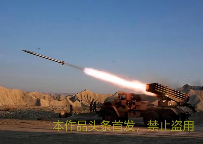 火光冲天黎真主党向以发射100多枚火箭弹