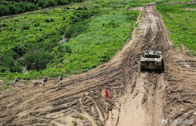 装甲步兵班火力全开！直击东部战区练兵备战现场