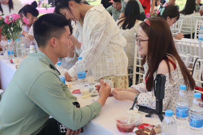 迷彩映春山 心动一世缘——天津市蓟州区军地联谊会浪漫开启