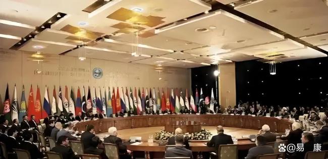 印度威胁退群 金砖国家为何集体淡定！网友嘲讽：少了个杠精，开会效率翻倍！