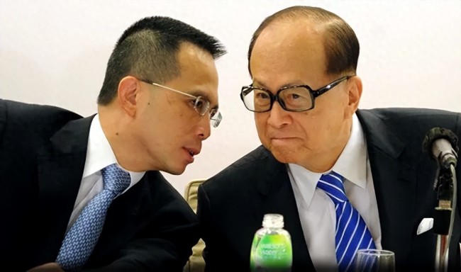 特首顧問(wèn)團(tuán)換屆為何李澤鉅未獲續(xù)任 和出售港口有沒(méi)有關(guān),？