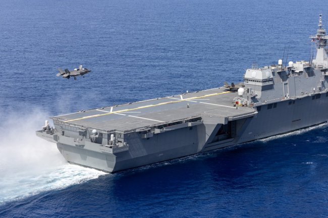 英军一架F-35在日本鹿儿岛机场紧急降落