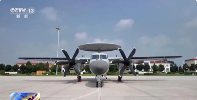 空警-600首次公开， 擦亮海军的“空中之眼”有多重要？