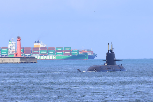 台自制潜艇推手黄曙光辞职“咨委”，曾被指控为贪污犯