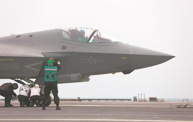 福建舰电磁弹射藏着啥物理知识？