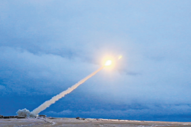 “末日鱼雷”目前“无法拦截”,“海燕”导弹飞行距离无限,俄一周内测试两种战略武器