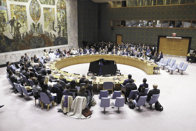 无法保证“两国方案”，重要问题模糊不清，安理会通过加沙决议多方存疑