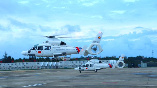 各地海警机构于寒冬锤炼硬功!