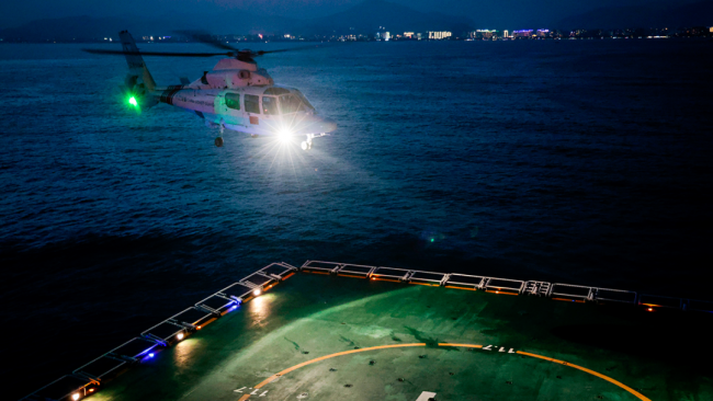 各地海警机构于寒冬锤炼硬功!
