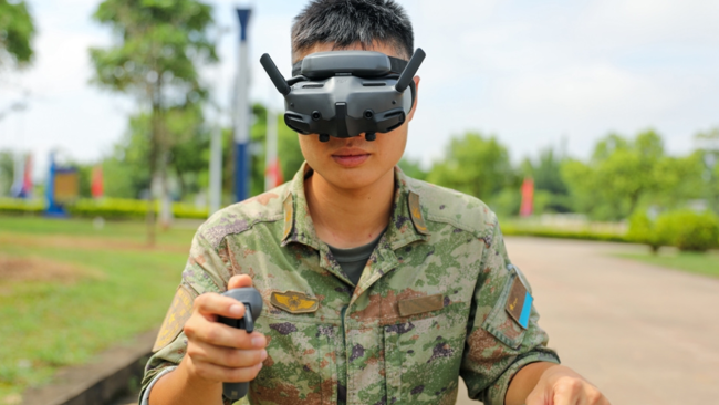 砥砺胜战之能 东部战区空军跨昼夜鏖战