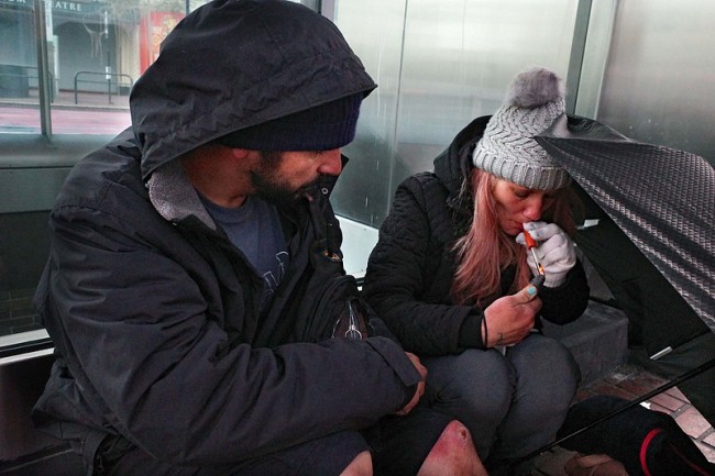 点击查看大图 特朗普签署行政命令,将芬太尼列为大规模杀伤性武器