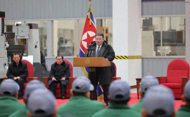 金正恩当场罢免副总理：山羊拉不了牛车！