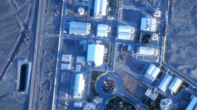 伊朗遭袭核设施出现新的活动，卫星图像显示已搭建新建筑结构