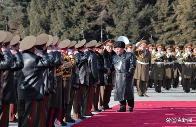 金正恩：向海外特殊战斗部队表示鼓励