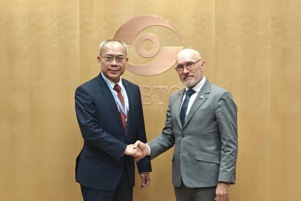 中国代表：美方做法，坚决反对