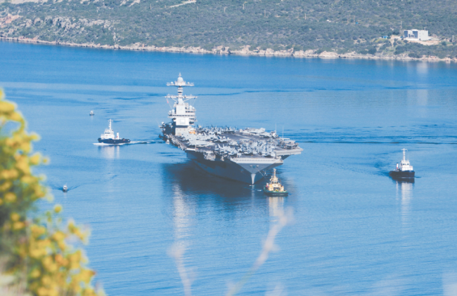 卫星图像显示美国11架F-22隐形战机抵达以色列