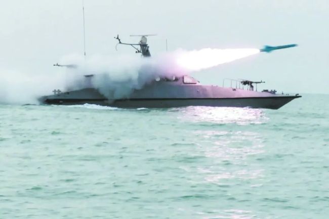 围绕霍尔木兹海峡，美伊还有什么撒手锏