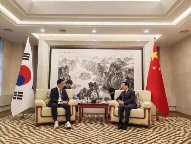 韩国济州道知事：将延续对中国公民免签政策