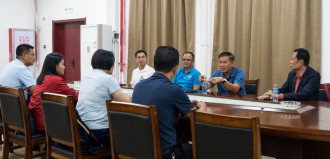 ХКН-ын 20-р их хурлын зориг санааг олон оронд танилцуулжээ - mongol ...